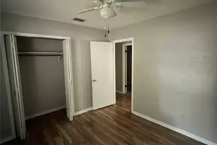 3220 Oakridge Dr, Corsicana, TX 75110 - Photo 4