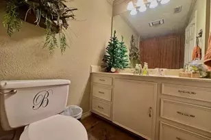 12239 Lovers Ln, LaRue, TX 75770 - Photo 12