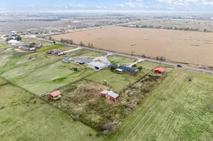 6935 H Lively Rd, Ponder, TX 76259 - Photo 36