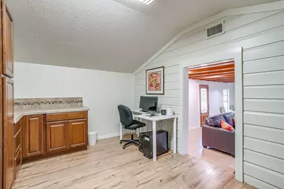 1345 Broad Valley Court, Burleson, TX 76028 - Photo 28