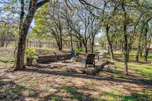 1345 Broad Valley Ct, Burleson, TX 76028 - Photo 36