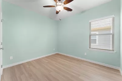 2027 S Bluebonnet Avenue, Denison, TX 75020 - Photo 22