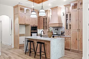 3116 N Pecan St, Fort Worth, TX 76106 - Photo 2