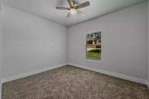 3612 Broken Bow Dr, Granbury, TX 76048 - Photo 6