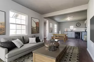 300 S 3rd St, Bonham, TX 75418 - Photo 1