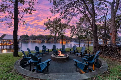 258 Sunset Point, Mabank, TX 75156 - Photo 2