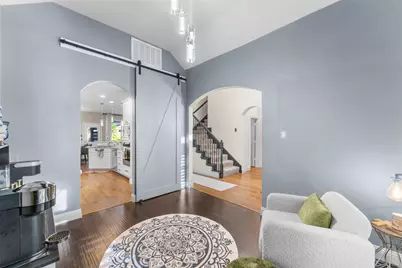 3220 Serpis, Grand Prairie, TX 75054 - Photo 4