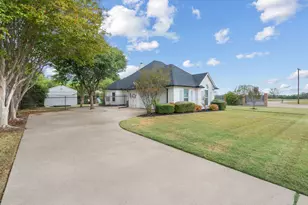100 Sumner Ln, Waxahachie, TX 75165 - Photo 2
