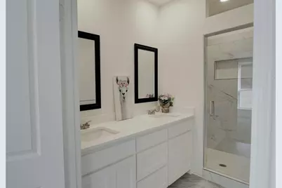 347 Rosemound Street, Commerce, TX 75428 - Photo 8