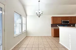 1648 Northview Dr, Grand Prairie, TX 75051 - Photo 6