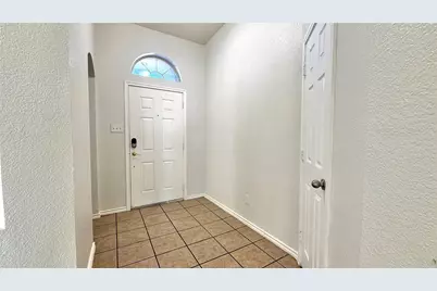 1648 Northview Drive, Grand Prairie, TX 75051 - Photo 2