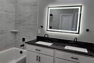 200 E 1st N St, Kaufman, TX 75142 - Photo 18