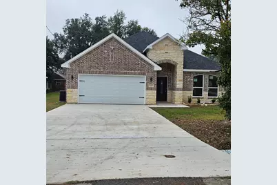 200 E 1st North Street, Kaufman, TX 75142 - Photo 2