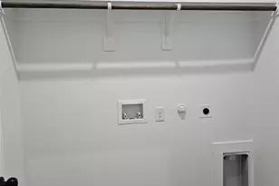 200 E 1st N St, Kaufman, TX 75142 - Photo 14