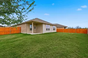 9428 Red Brush Trl, Fort Worth, TX 76131 - Photo 30