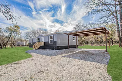 300 Huddleston Road, Sunset, TX 76270 - Photo 2
