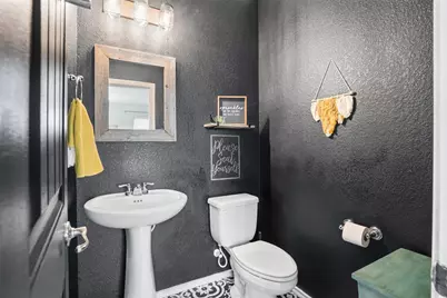 1205 Briarwood Drive, Azle, TX 76020 - Photo 14