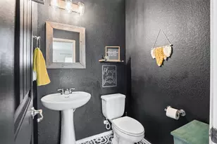 1205 Briarwood Dr, Azle, TX 76020 - Photo 14