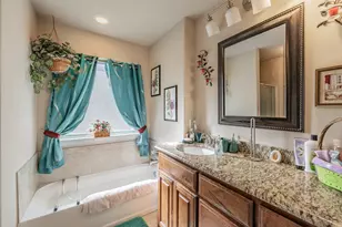 2937 Mayfair Ln, Lancaster, TX 75134 - Photo 16