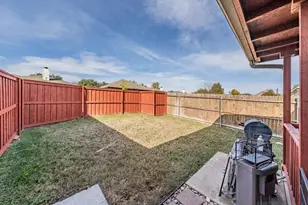 2937 Mayfair Ln, Lancaster, TX 75134 - Photo 22