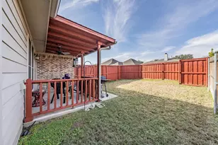 2937 Mayfair Ln, Lancaster, TX 75134 - Photo 24