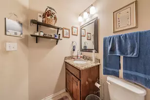 2937 Mayfair Ln, Lancaster, TX 75134 - Photo 20