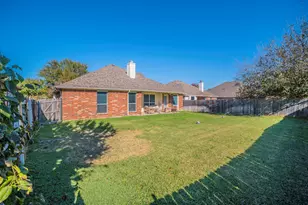 513 Greenvale Ct, Saginaw, TX 76179 - Photo 32