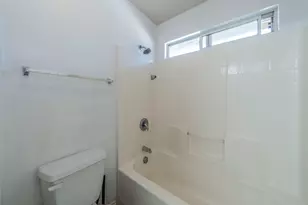 7042 Hedgebrook Dr, Dallas, TX 75249 - Photo 24