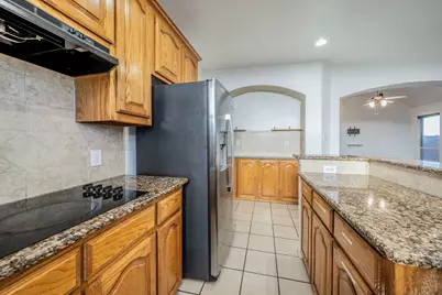 7042 Hedgebrook Drive, Dallas, TX 75249 - Photo 8