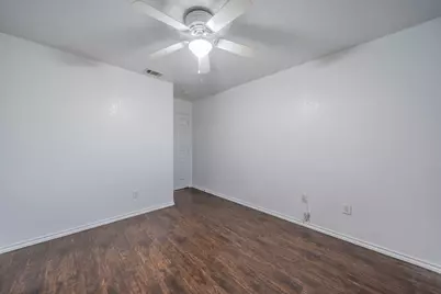 7042 Hedgebrook Drive, Dallas, TX 75249 - Photo 28