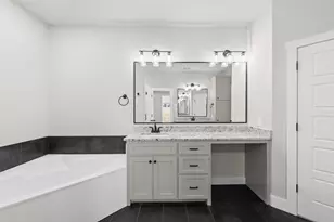 825 Forward Pass Dr, Hewitt, TX 76643 - Photo 30