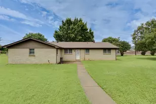 802 Cardinal Rd, Mansfield, TX 76063 - Photo 6