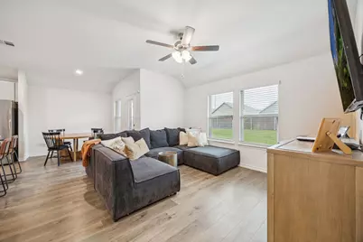 645 Blissful Bend, Lavon, TX 75166 - Photo 4