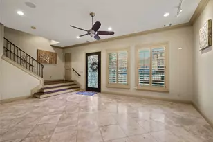 412 E 6th St, Fort Worth, TX 76102 - Photo 36