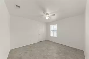 413 Whitney Ct, Rio Vista, TX 76093 - Photo 16