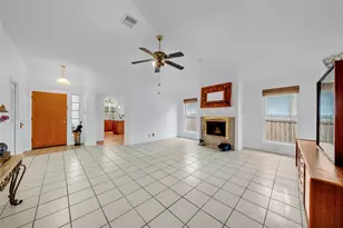 1133 Lago Vista St, San Marcos, TX 78666 - Photo 6