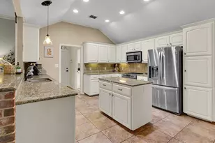 10516 T Bury, Waco, TX 76708 - Photo 8