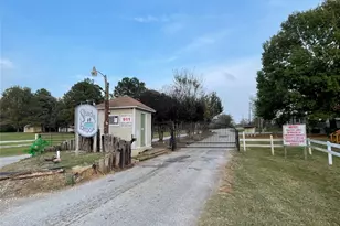 224 208 E Cherokee, Bullard, TX 75757 - Photo 1