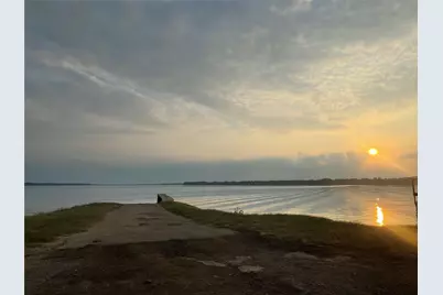 224,208 E Cherokee, Bullard, TX 75757 - Photo 2