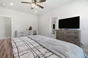 2316 Neches St, Granbury, TX 76048 - Photo 18