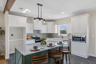 254 Vz County Rd 4512, Ben Wheeler, TX 75754 - Photo 12