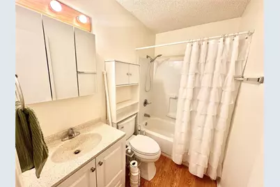 901 W Star Street, Gainesville, TX 76240 - Photo 10