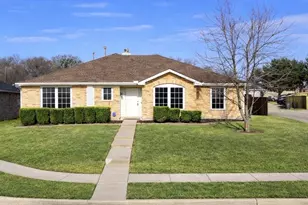 2925 Nautilus Dr, Lancaster, TX 75146 - Photo 1