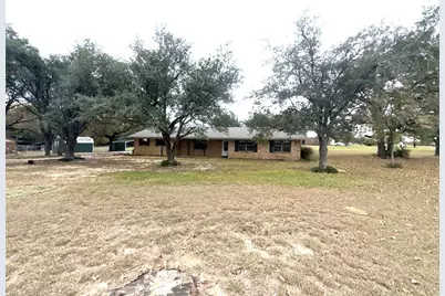 150 Lazy Way, Fairfield, TX 75840 - Photo 1