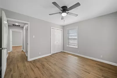 516 N Burdette Avenue, Sherman, TX 75090 - Photo 10