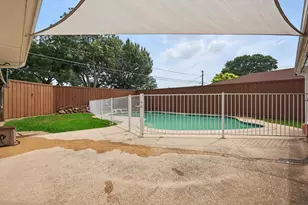 2915 Touraine Dr, Dallas, TX 75211 - Photo 34