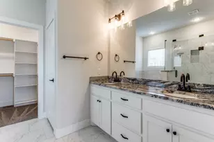 504 Ellis Place Dr, Greenville, TX 75402 - Photo 10