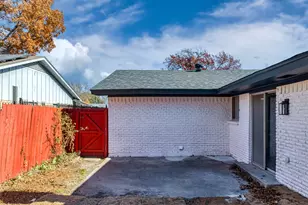 2130 Lemart St, Grand Prairie, TX 75051 - Photo 16