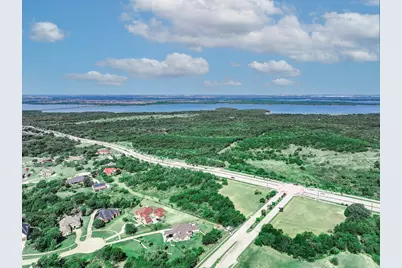1001 Lakeview Drive, Cedar Hill, TX 75104 - Photo 10