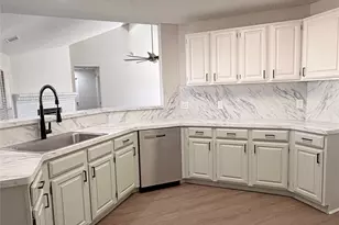 813 Arbor Downs Dr, Plano, TX 75023 - Photo 8